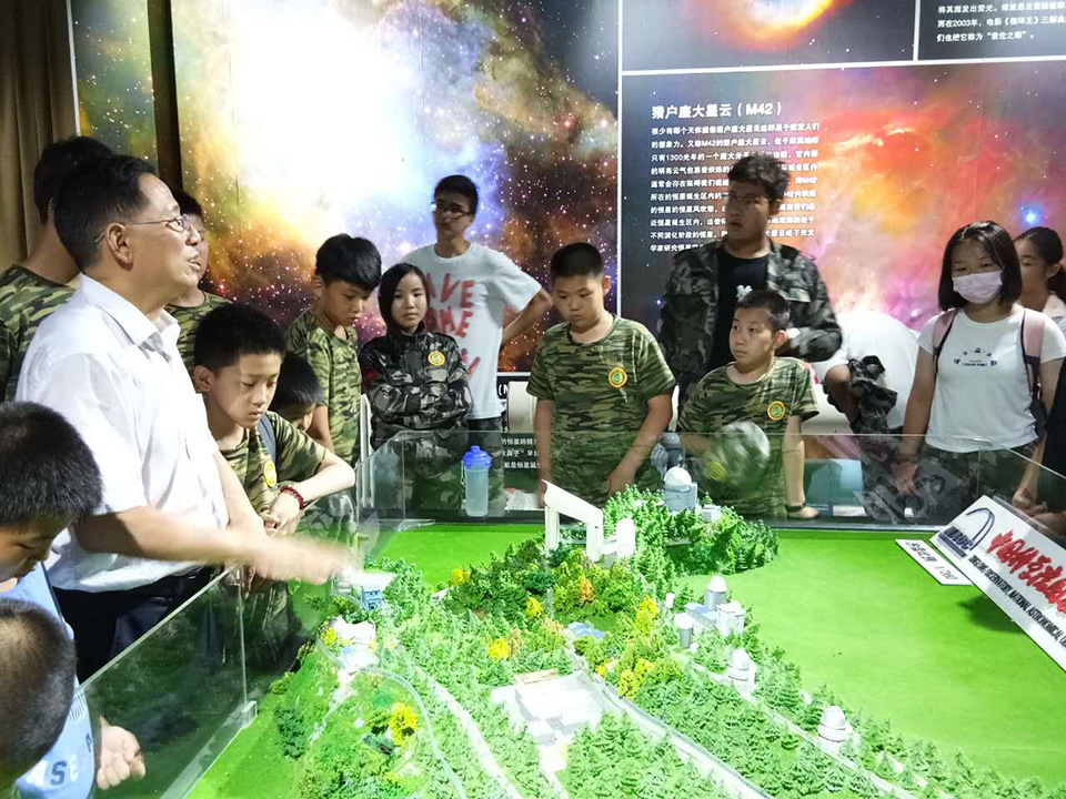 1500346486226677.jpg 展廳授課.jpg